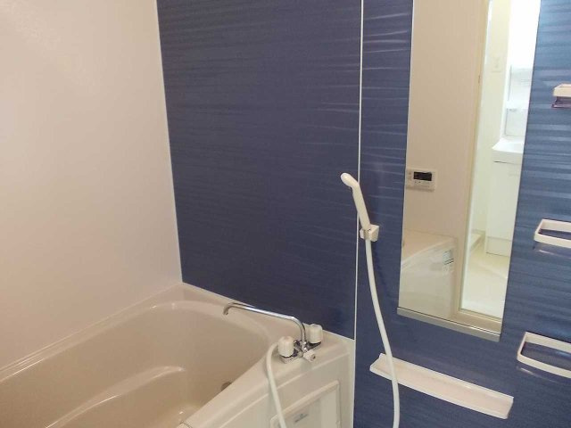 フィオーレ西庄Ｂの浴室