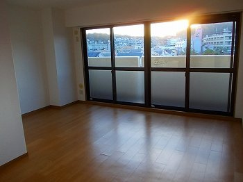 シエル青山の居間・リビング