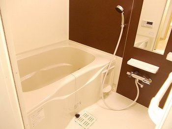 クレール姫路の浴室