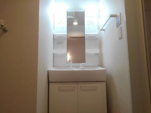 アイリスガーデンＢの洗面所