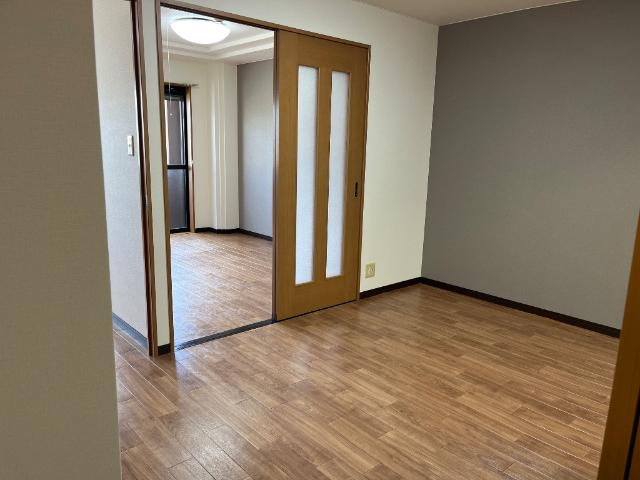 ＩＮＧＬＥ　ＳＩＤＥの居間・リビング|リビング