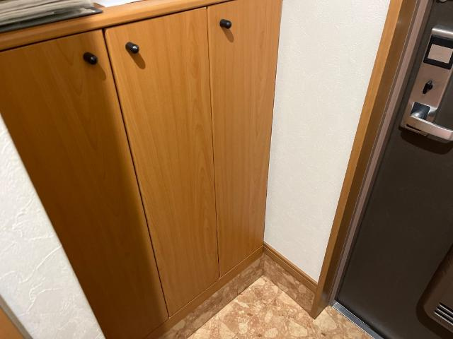 ＩＮＧＬＥ　ＳＩＤＥの玄関|玄関