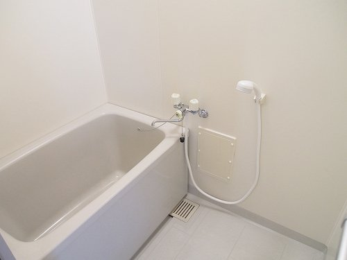 アクロポリスⅡの浴室