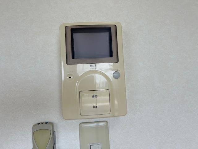 プチ・ボヌールの内装|カメラ付インターホン