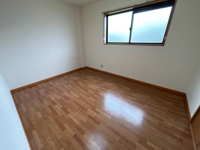 プチ・ボヌールの内装|洋室