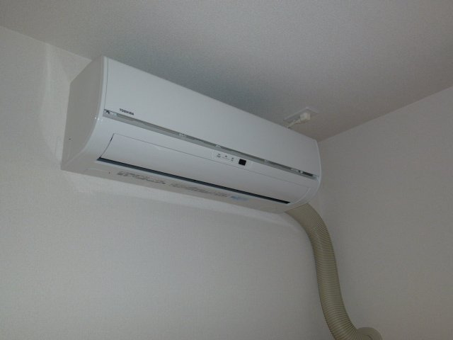 アンベリール　コンフォールの設備|エアコン