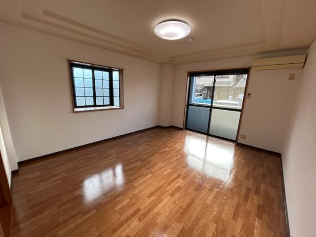 サクセスＯＮの内装|室内