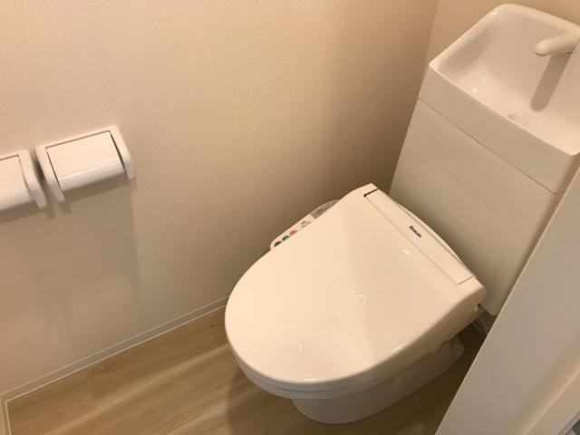 飾磨区中島　新築アパートのトイレ|シャワー付トイレ（イメージ）