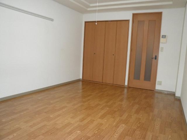 ラフィーヌ上野田Ⅱの内装|洋室