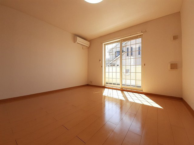 ウエスト　ウッド　アベニューの内装