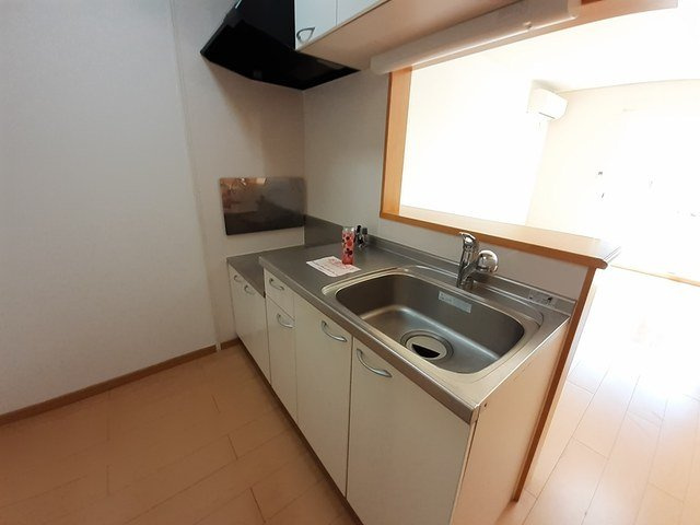 ウエスト　ウッド　アベニューのキッチン