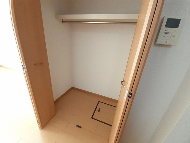 ウエスト　ウッド　アベニューの収納