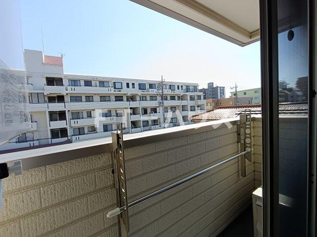 Historia大久保のバルコニー