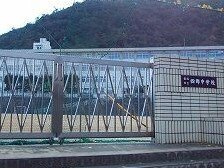 シャン・ド・フルールの周辺|四郷中学校まで200m