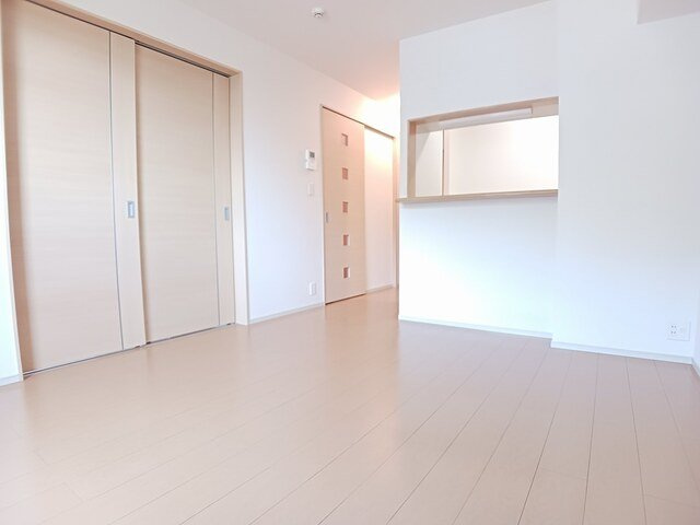 シャン・ド・フルールの居間・リビング