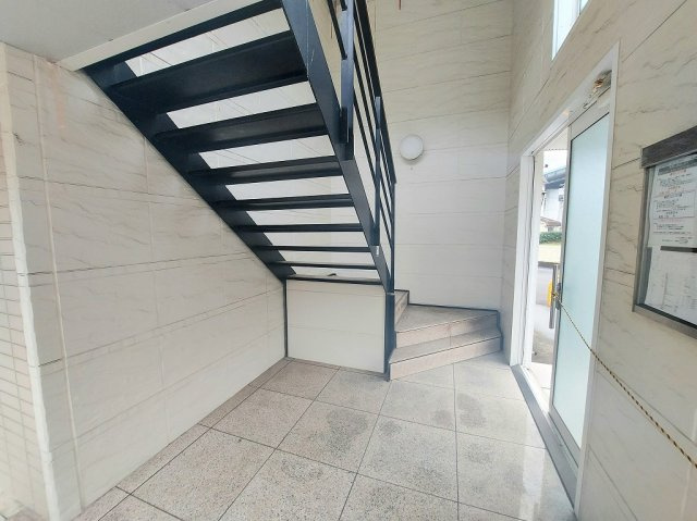 レオパレスセント・クロスのその他