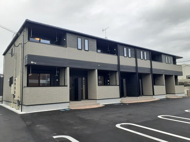 シャルマンヴィレッジ　Ｂ