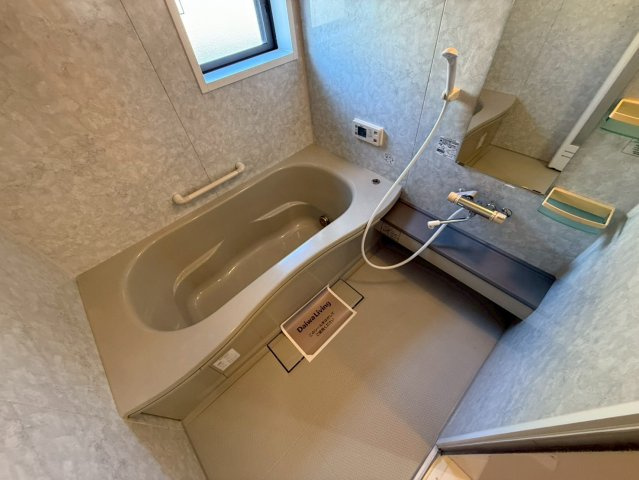 ヴェルジェⅢの浴室