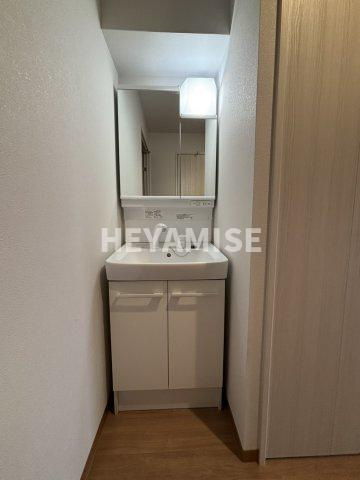 デスカンサルⅡの独立洗面台|※別のお部屋の写真です。