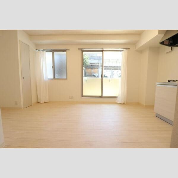 THE CITY神戸元町Ⅱの居間・リビング