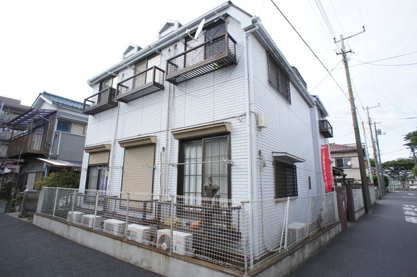 サンパレス大久保壱番館の外観