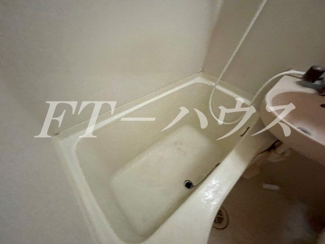 サンパレス大久保壱番館の浴室