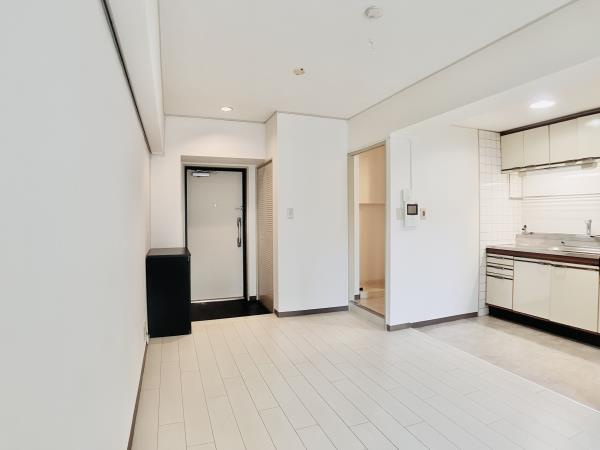 グランドメゾン田町の居間・リビング