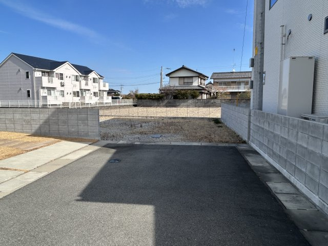 那賀川町北中島3号地の前面道路含む現地写真
