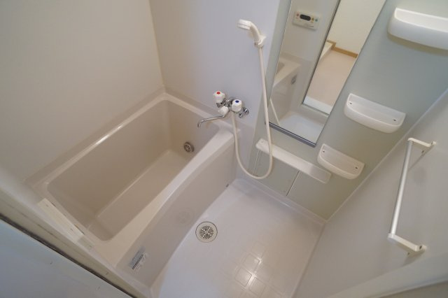 セレーノ東生駒Ｂの浴室