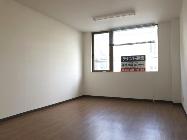 賀山ビルの内装