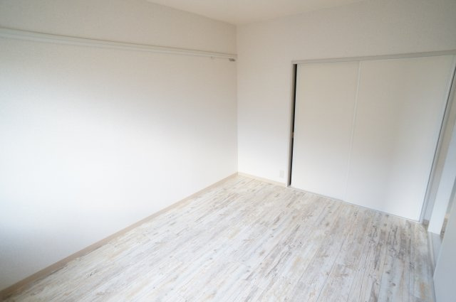 クレールコートＡの居間・リビング