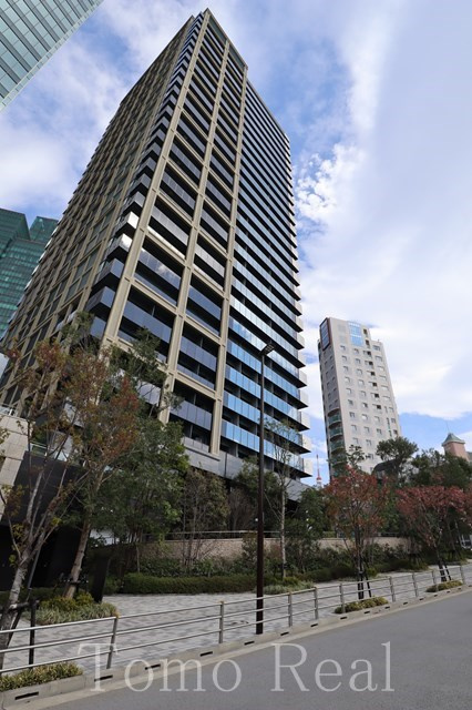 六本木グランドタワーレジデンスの外観