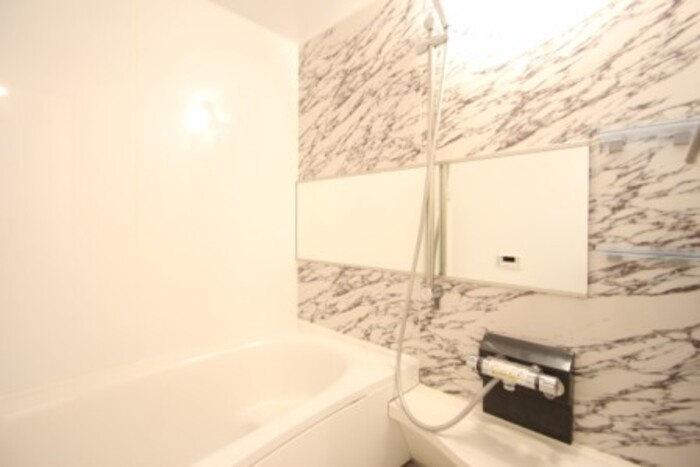 ヴィラージュ Bの浴室|203浴室･ヴィラージュB