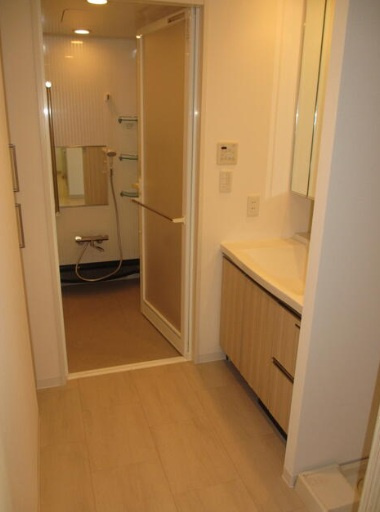 プレシェスト芦屋の洗面所