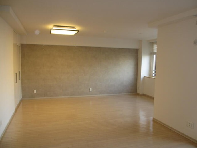 プレシェスト芦屋の居間・リビング