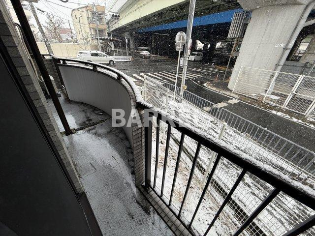 コートハウス神田のバルコニー