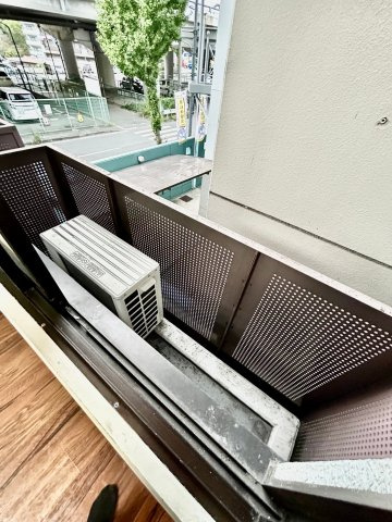 ヴェローノ緑地公園のバルコニー