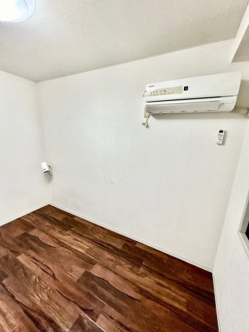 ヴェローノ緑地公園の内装