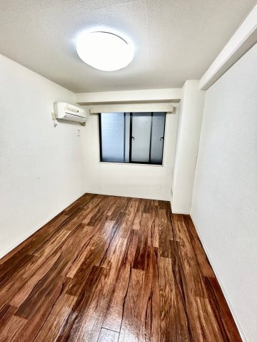 ヴェローノ緑地公園の内装