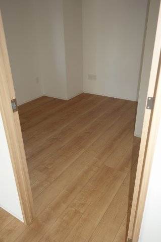 リテラス三ノ輪ウエストの洋室