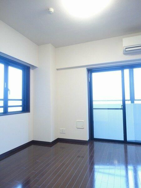 ドルチェ東京向島の居間・リビング