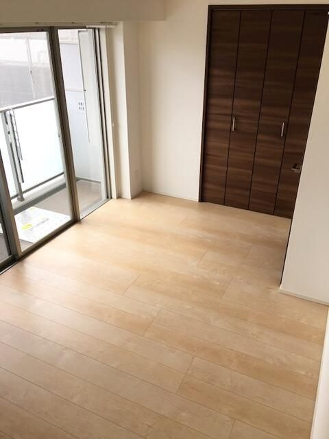 ル・プラターヌの居間・リビング