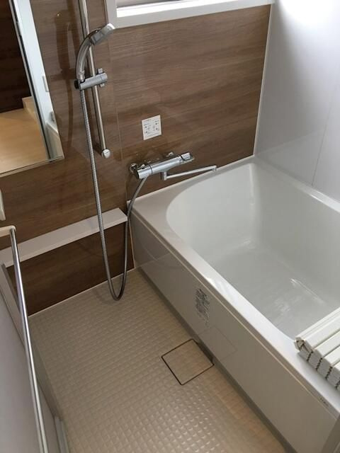 ル・プラターヌの浴室