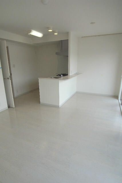 椿の居間・リビング