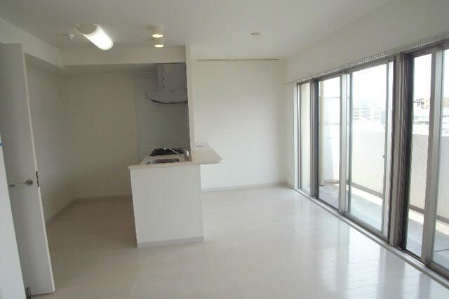 椿の居間・リビング