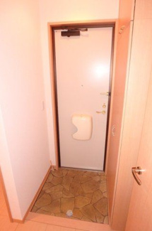 【玄関】 | セジュール　マホロ　A棟