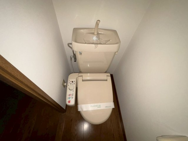 アミティ小阪　(近大　一人暮らし)のトイレ