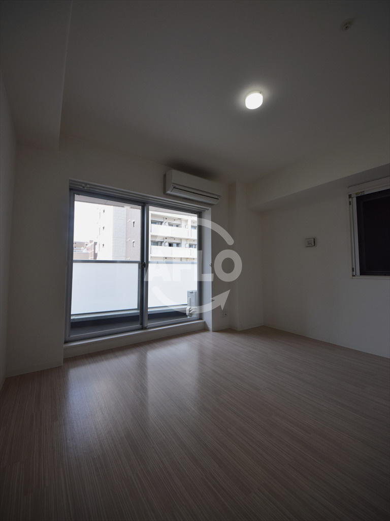 ＲＯＣＣＯの居間・リビング|ＲＯＣＣＯ　洋室