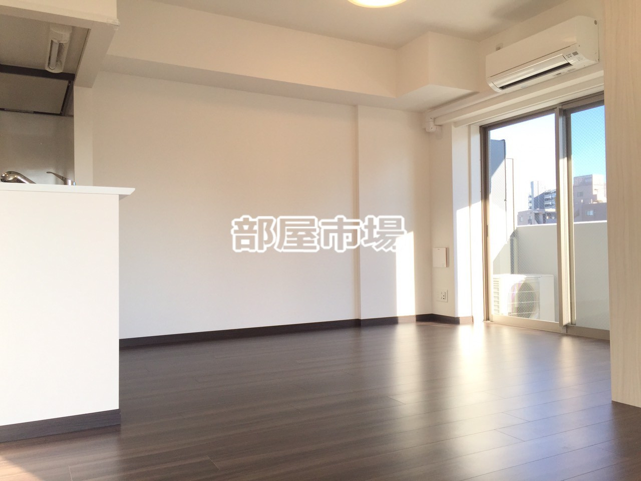 ARTESSIMO REVEの居間・リビング