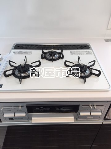 ARTESSIMO REVEのキッチン|三口ガスコンロ